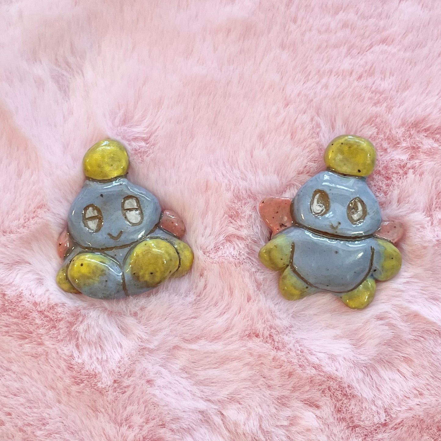 sonic chao handmade ceramic stoneware pins!
