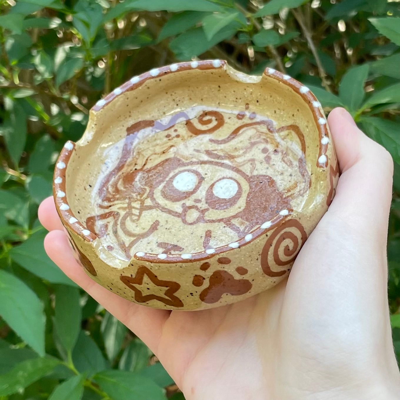 brown & white smoking puppy dog kawaii stoneware ashtray!